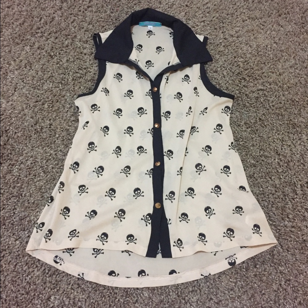 Crossbone skull button-up